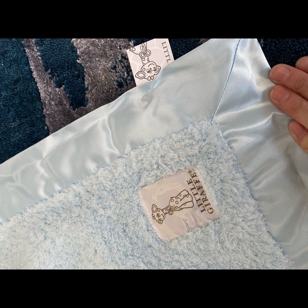 Large blue Little Giraffe blanket